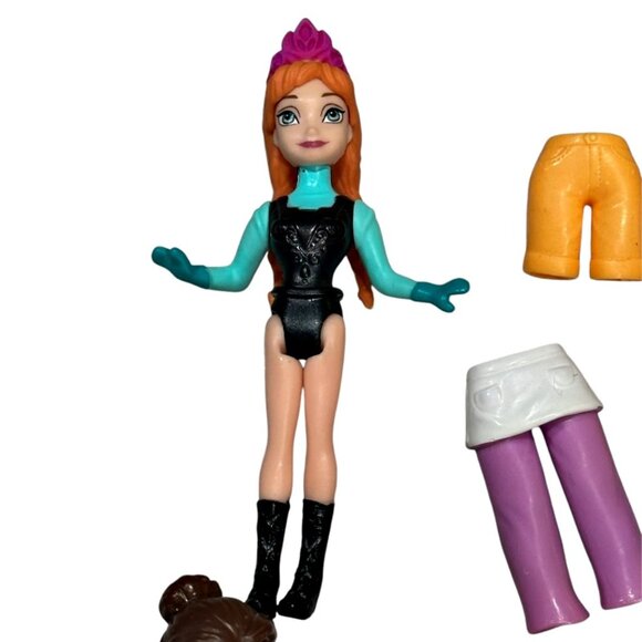 Polly Pocket Mixed Lot 9 Pieces Variety Dolls Figures 6 Dolls 3 Clothes - Picture 6 of 7